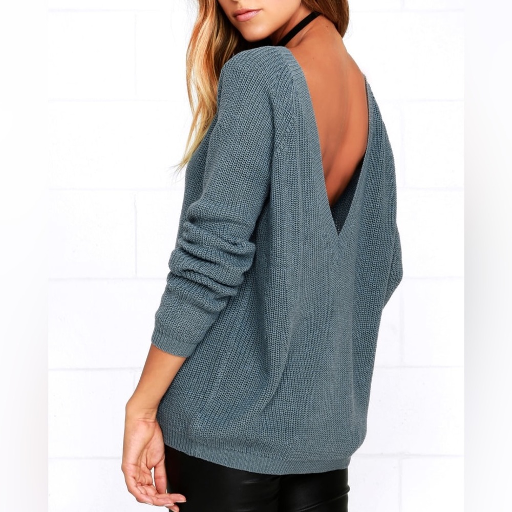 Lulu’s Just For You backless sweater